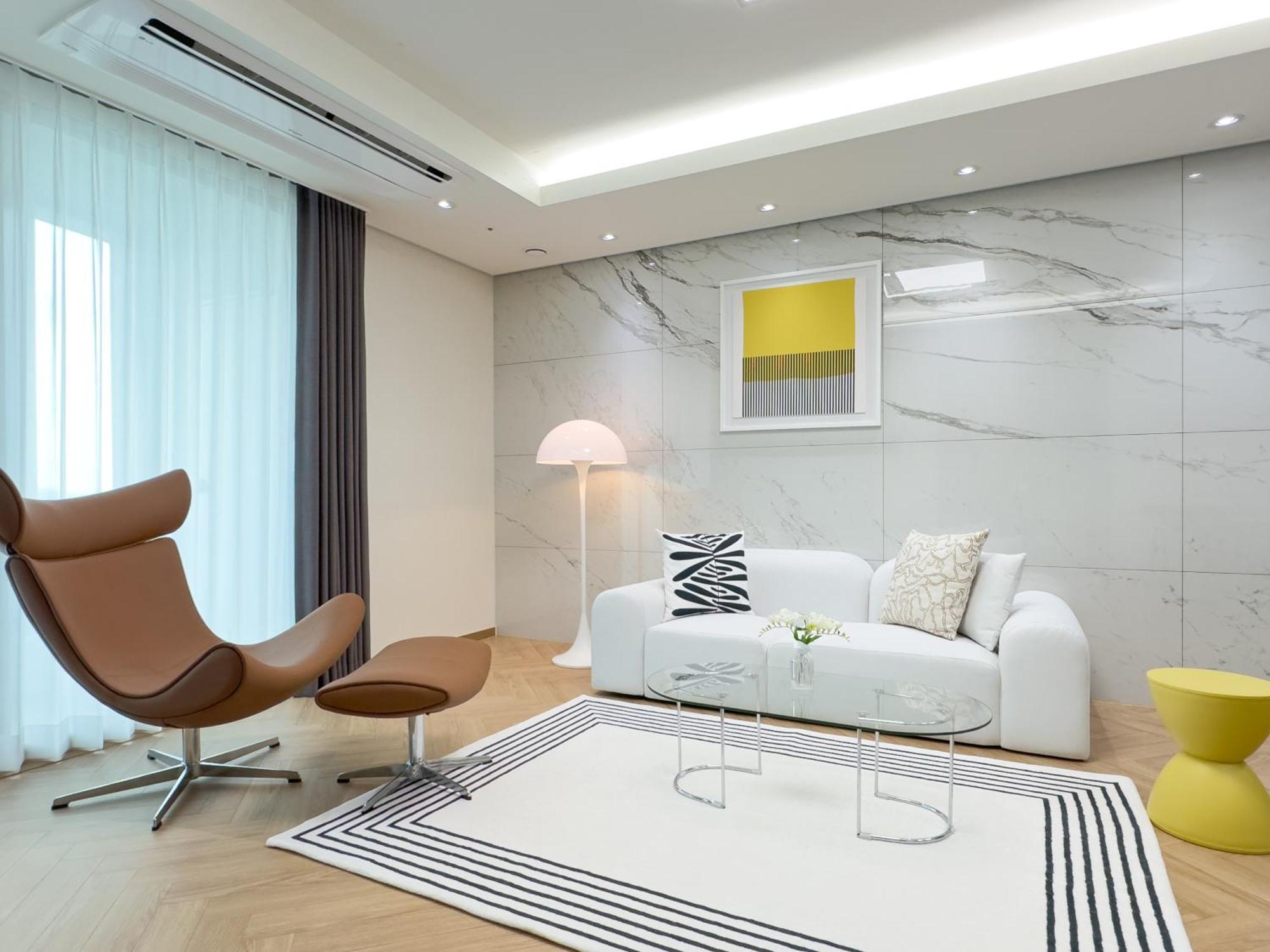 Brown Suites Busan Station Exterior foto